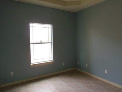 612 N Park Place Dr, Weslaco, TX 78599 - photo 7