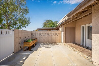 1851 Mckinney Way unit 25 G, Seal Beach, CA 90740 - photo 4