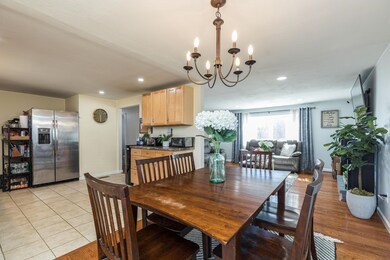 886 Banfield Rd, Portsmouth, NH 03801 - photo 7