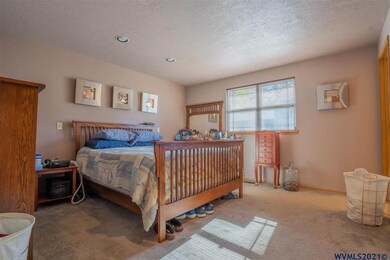 126 Kimeron St SE, Salem, OR 97306 - photo 5