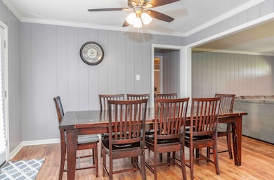 Dining Area 1