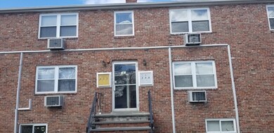 161 Neponset Valley Pkwy unit 6, Hyde Park, MA 02136 - photo 2