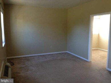 22330 Chancellors Run Rd unit H, Great Mills, MD 20634 - photo 3