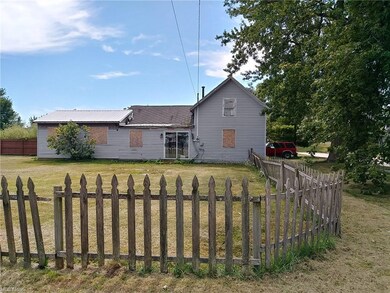 130 E 3rd St, Genoa, OH 43430 - photo 3