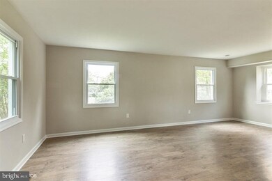 12203 Fleming Ln, Bowie, MD 20715 - photo 6