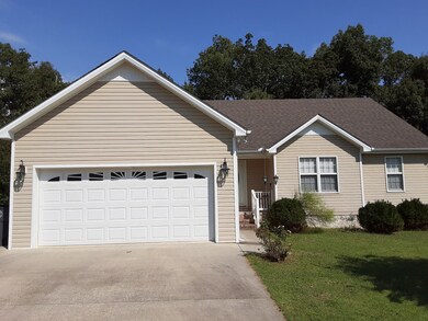 792 Indian Springs Cir, Manchester, TN 37355 - photo 2