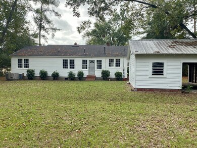 419 E 3rd St, Adel, GA 31620 - photo 3