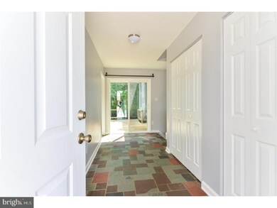 10 Spectrum Dr, Newark, DE 19713 - photo 2