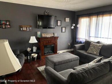 1 Garber St, Old Forge, PA 18518 - photo 4