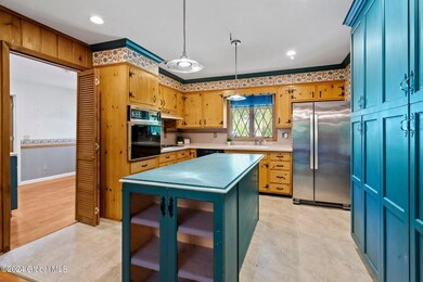 144 Menands Rd, Albany, NY 12211 - photo 5