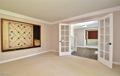 411 Falling Leaves Cir, Aurora, OH 44202 - photo 6