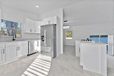 6502 Spanish Moss Cir unit 1, Tampa, FL 33625 - photo 3