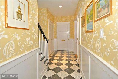 3545 Hamlet Place, Chevy Chase, MD 20815 - photo 5