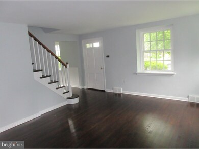 218 Larrimore Ln, Glenside, PA 19038 - photo 4