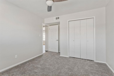 2810 Dorchester Dr unit 13, Oklahoma City, OK 73120 - photo 4
