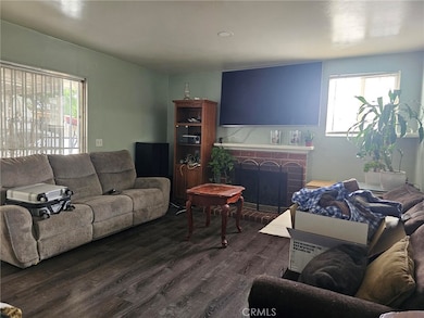 12036 Jouett St, Sylmar, CA 91342 - photo 5