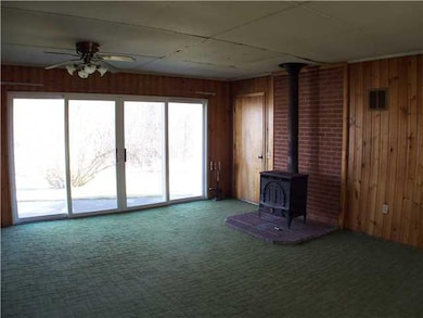 Other Breezeway/Family room, apt 1