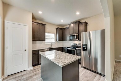 337 Pipeline Rd, Bedford, TX 76022 - photo 5