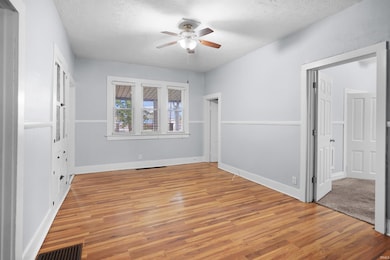 215 N Fort Wayne Ave, Warsaw, IN 46580 - photo 6