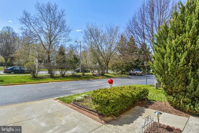 13111 Blossom Hill Way unit 2101, Germantown, MD 20874 - photo 2