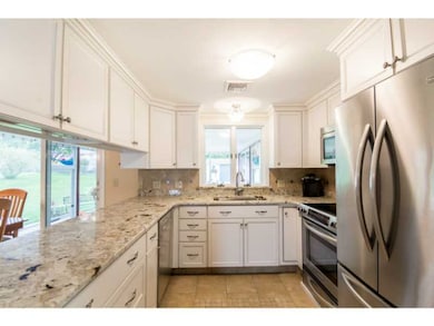 21 Willow Rd, Greenville, RI 02828 - photo 7