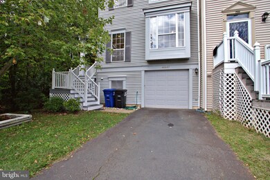 46697 Corkwing Square, Sterling, VA 20164 - photo 2