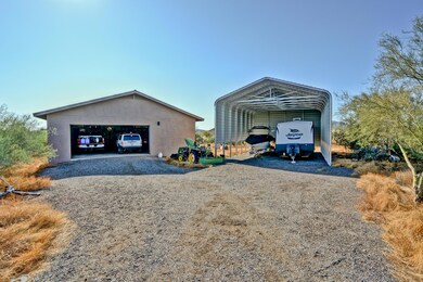 Stand alone garage space