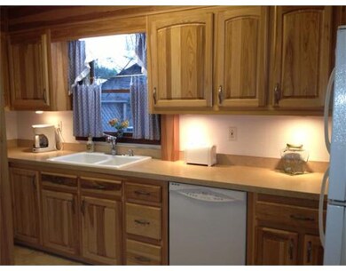 61 Pine Tree Terrace unit 1, Barre, MA 01005 - photo 3