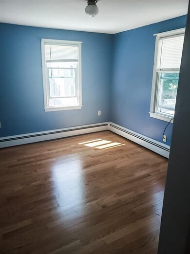13 Rogers St, Dover, NH 03820 - photo 5