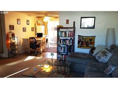 Living Room/Dining Room