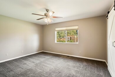 61442 Brookswood Blvd, Bend, OR 97702 - photo 7