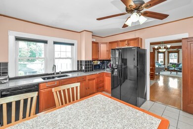 404 Mount Auburn St unit 2, Watertown, MA 02472 - photo 4