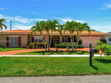 16580 Royal Poinciana Ct, Weston, FL 33326 - photo 2