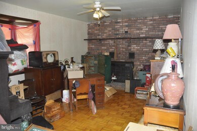 444 Lewistown, Juliustown, NJ 08042 - photo 4