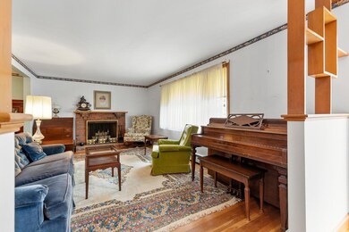 31 Parker St, Saugus, MA 01906 - photo 7