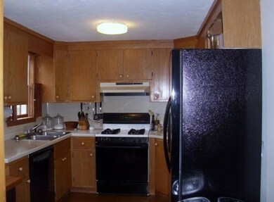 2 Hoxie Ln, Sandwich, MA 02563 - photo 2