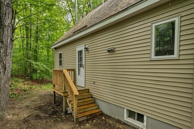 24 Meredith Center Rd, Meredith, NH 03253 - photo 4