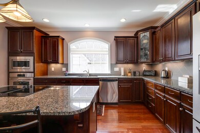 1761 Heritage Estates Cir, Harrisonburg, VA 22801 - photo 4