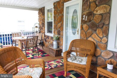 21 N Ridgeway Ave, Glenolden, PA 19036 - photo 5