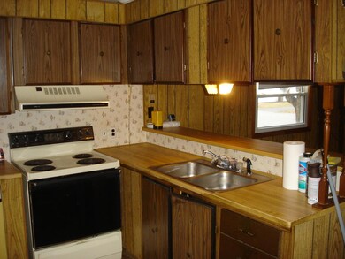 23 Patio Park Ln, Gorham, ME 04038 - photo 6