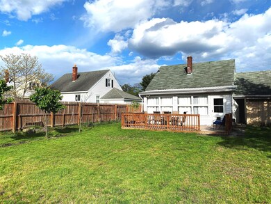 1322 Palma Ave, Schenectady, NY 12306 - photo 4