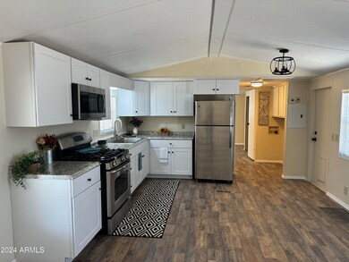 Open Kitchen