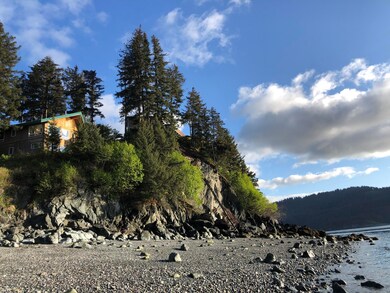 Bluff frontage