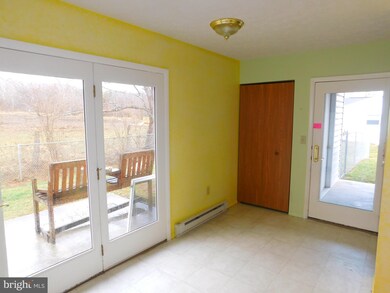 488 Bobwhite Dr, Keyser, WV 26726 - photo 7