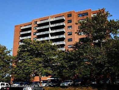 10 Ocean Blvd unit 2H, Atlantic Highlands, NJ 07716 - photo 2