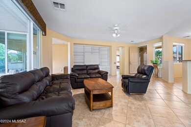 05-Living Area