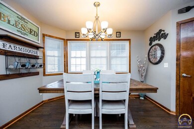 3439 SW 47th Ct, Topeka, KS 66610 - photo 6