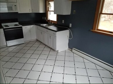 21 Condon Cir, Rockland, MA 02370 - photo 3