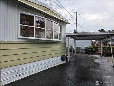 1965 Westside Hwy unit 19, Kelso, WA 98626 - photo 2