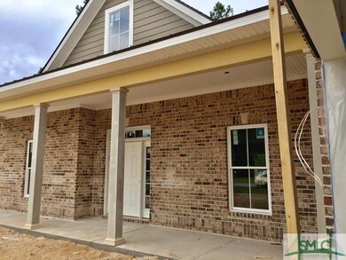 Covered Front & Back Porches